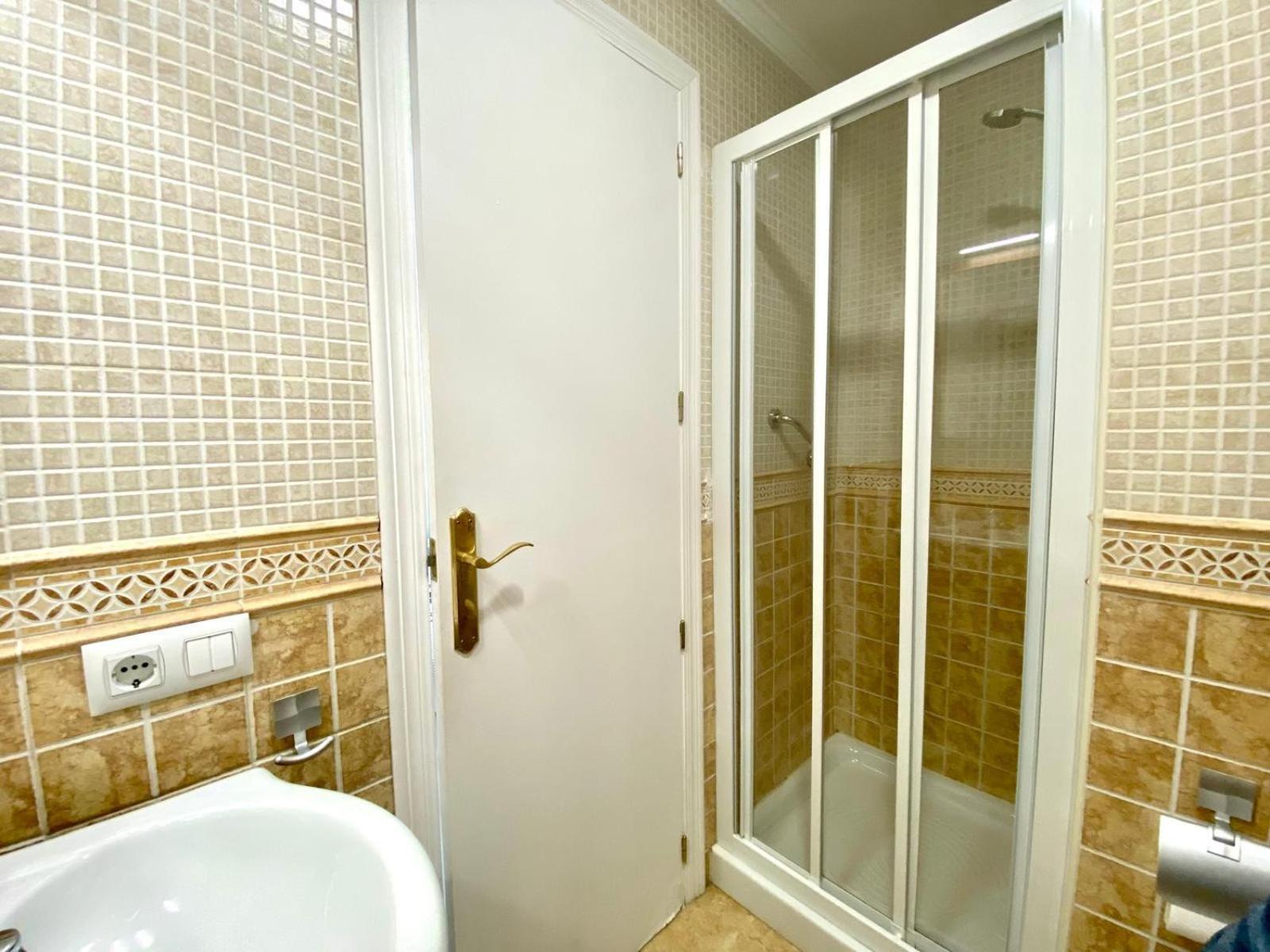 Appartamento Riscal 6 By United Renters Alicante Esterno foto